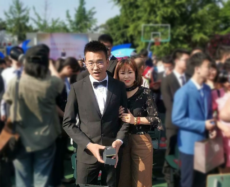 燕姐儿子_副本.jpg