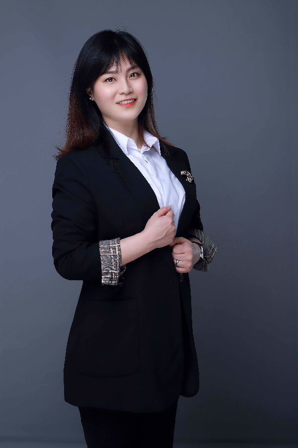 蒋斯琪.jpg