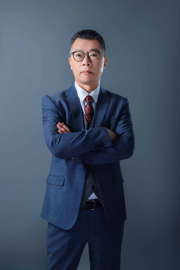 张新.jpg