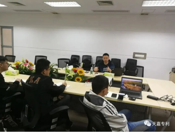 图1.png